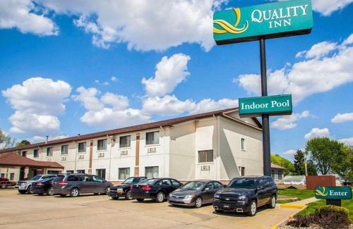 Forsyth Hotel | Convenient Quality Inn near I-72 with Ocean View Amenities