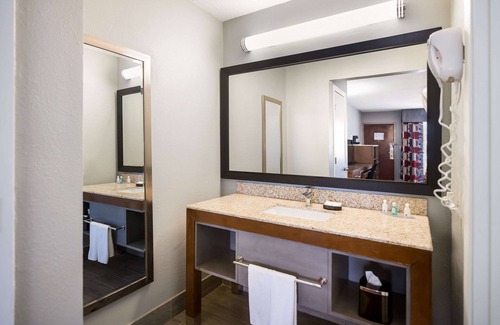 Natchitoches Hotel | Convenient Quality Inn Near Parc Natchitoches & Great Amenities