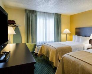 Newark Hotel | Comfortable Stays at Quality Inn with Oceanfront Views
