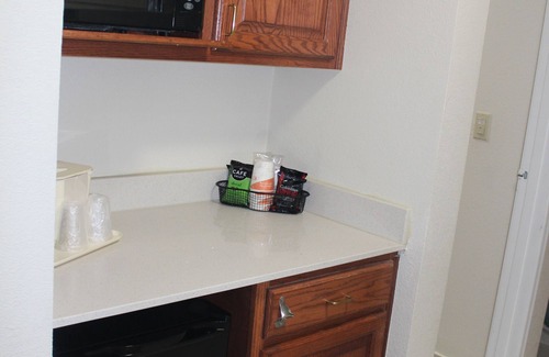 North Vernon Hotel | Comfortable Stay at Quality Inn North Vernon with Pool