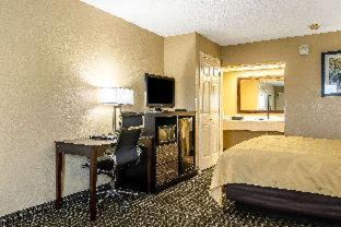 Perry Hotel | Explore Quality Inn Near National Fairgrounds, Pet-Friendly Stay