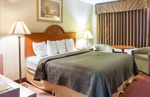 Petersburg Hotel | Convenient Stay at Quality Inn Petersburg Near Fort Gregg-Adams