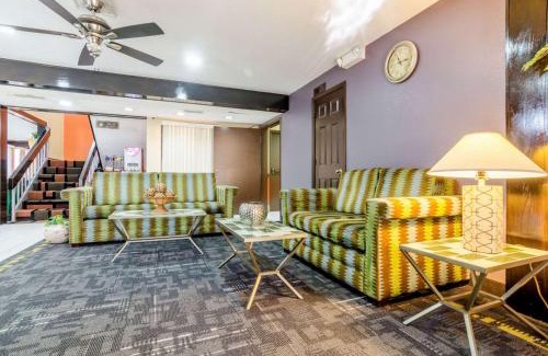 Wichita Hotel | Budget-Friendly Quality Inn South: Oceanfront & Pet Friendly