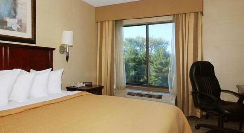 Trevose Hotel | Cozy Quality Inn & Suites: Family-Friendly Comfort Awaits