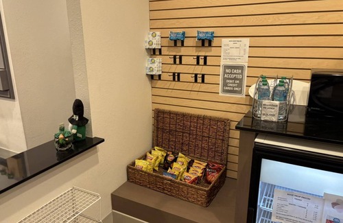 Central Oklahoma City Hotel | Comfortable Stay at Holiday Inn Express Oklahoma City - Bethany