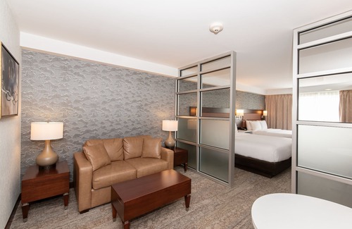 Val-d'Or Hotel | Eco-Friendly Quality Inn & Suites with Kitchen and Breakfast