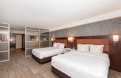 Val-d'Or Hotel | Eco-Friendly Quality Inn & Suites with Kitchen and Breakfast