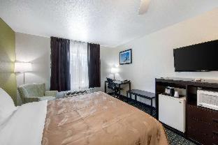 Clayton Hotel | Family-Friendly Quality Inn & Suites with Pet Amenities