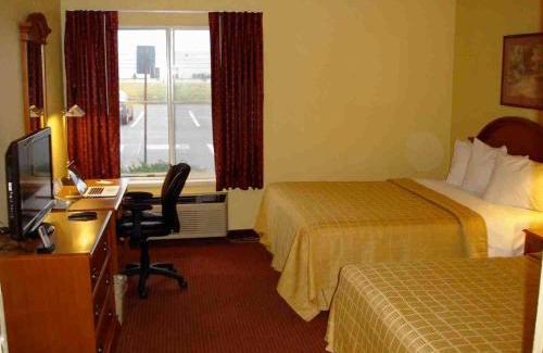 Mount Saint Joseph Hotel | Convenient Quality Inn & Suites Near CVG Airport