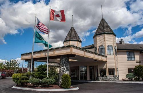 Fife Hotel | Convenient Quality Inn & Suites Fife Seattle – Pet Friendly!