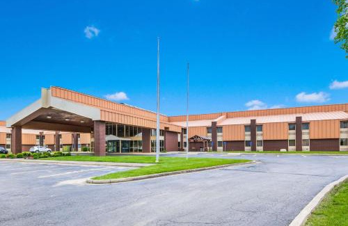 Florence Hotel | Pet-Friendly Quality Inn & Suites Florence - Cincinnati South