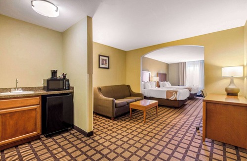 Georgetown Hotel | Discover Quality Inn & Suites Georgetown with Family-Friendly Amenities