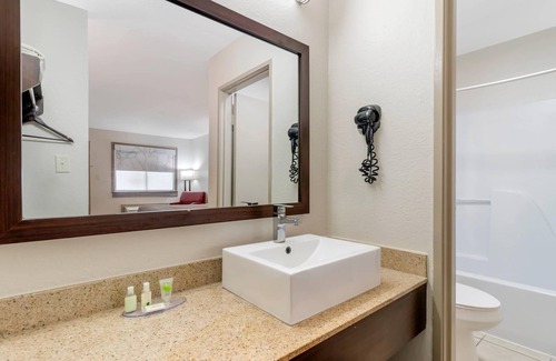 Wetmore Hotel | Comfort and Convenience at Quality Inn & Suites I-10