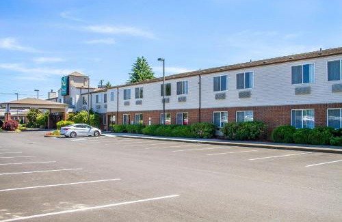 Longview Hotel | Comfortable Quality Inn & Suites Longview with Ocean Views