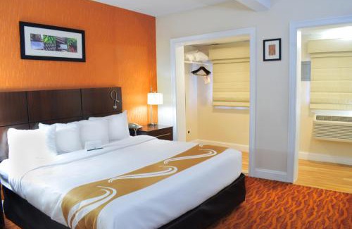 Middletown Hotel | Comfortable Quality Inn & Suites Middletown - Newport Retreat