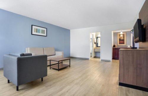 Eufaula Hotel | Comfortable Quality Inn & Suites by Lake Eufaula