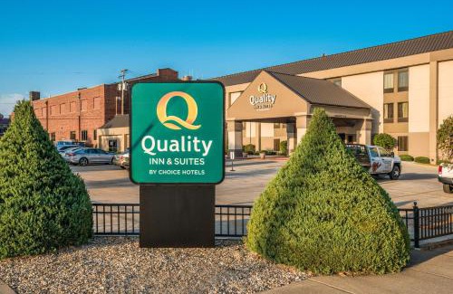 Quincy Hotel | Child-Friendly Quality Inn & Suites Quincy - Downtown Stay