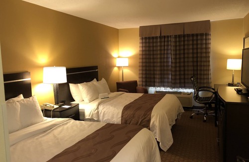 Sun Prairie Hotel | Guest Rated Quality Inn & Suites Sun Prairie Madison East