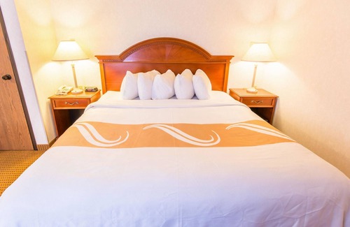 Laramie Hotel | Quality Inn & Suites University: Family-Friendly Getaway