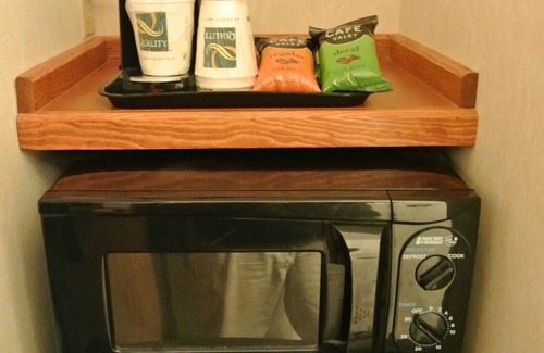 Laramie Hotel | Quality Inn & Suites University: Family-Friendly Getaway