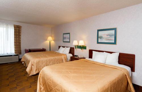 Mount Vernon Hotel | Cozy Quality Inn & Suites with Oceanfront Views