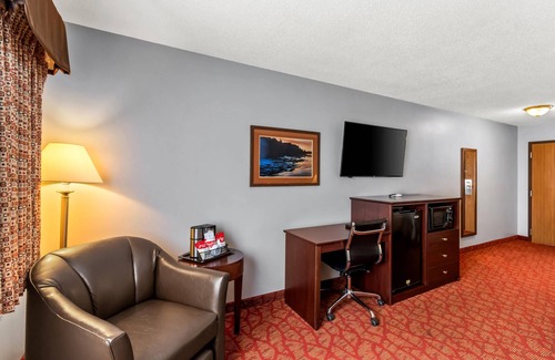 Billings Park Hotel | Discover Boarders Inn & Suites: 8.8 Rated in Superior Duluth