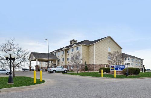 Blackwell Hotel | Pet-Friendly Stay at SureStay Hotel by Best Western Blackwell