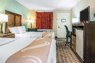 Findlay Hotel | Pet Friendly Quality Inn with Breakfast & Wheelchair Access