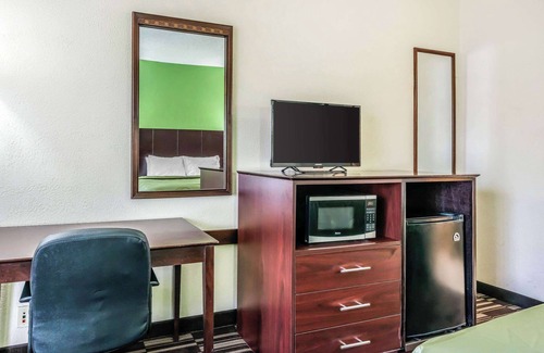 Fort Pierce Hotel | Eco-Friendly Stay at SureStay Hotel by Best Western Fort Pierce
