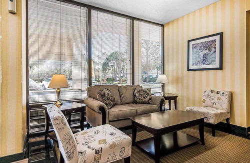 Fort Pierce Hotel | Eco-Friendly Stay at SureStay Hotel by Best Western Fort Pierce