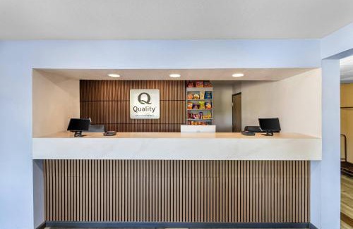 Johnstown Hotel | Pet-Friendly Stay at Super 8 by Wyndham Johnstown
