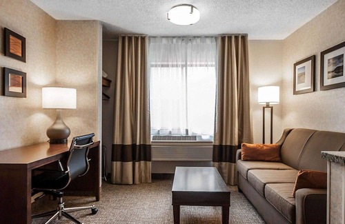 Pocatello Hotel | Guest Rated Quality Inn: Family-Friendly with Dining Options