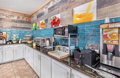 West Memphis Hotel | Quality Inn West Memphis I-40: Family-Friendly Retreat