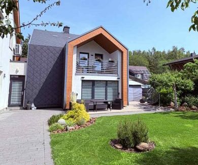Klaipeda Apartment | Cozy Retreat in Giruliai Apartments with Ocean Views