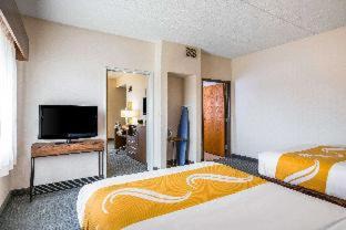 Lansing Hotel | Comfortable Quality Suites: Pet-Friendly with Free Breakfast