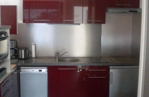 Vieux-Boucau-les-Bains Apartment | Cozy Cabin Apartment with Pool & Ocean Views in Vieux Boucau