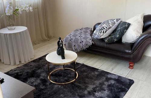 Grahamstown Bed & Breakfast | Quality Unity: Family-Friendly Retreat with Perfect Rating