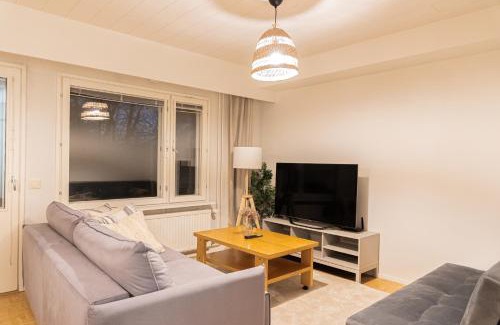 Rovaniemi Apartment | Enchanting Snowy Bear Heaven: Family-Friendly Getaway