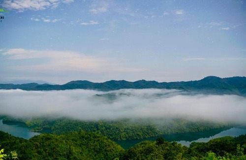 Dak Glong Ski Chalet | Pet-Friendly Quang Khe Retreat for Your Family Getaway
