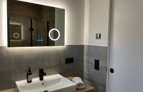 Steinbach-Hallenberg Apartment | Discover Quartier 22: Oceanfront Retreat with 9.8 Rating