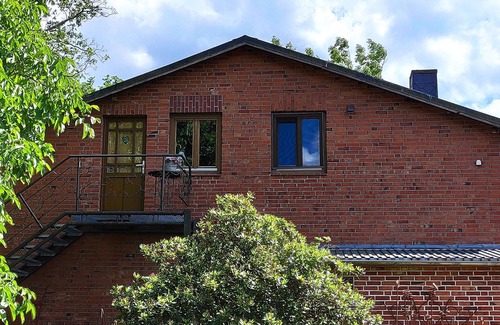 Hollenbeck Apartment | Guest Rated: 9.8 at Quartier am Schmiedefeuer Apartment