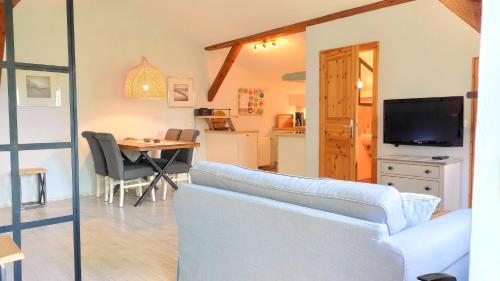 Hollenbeck Apartment | Discover Quartier am Schmiedefeuer: Pet-Friendly Escape