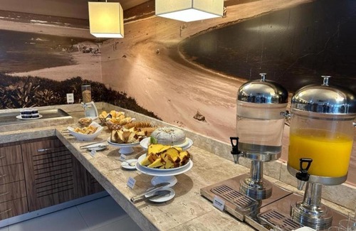 Centro Hotel | Stylish Room at Design Hotel Linhares with Family-Friendly Amenities