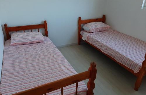 Pilarzinho House | Ideal Room Near Ópera de Arame with Kitchen & Accessibility