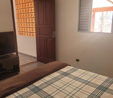 Saude House | Cozy Room Available in Sobrado - Pet & Child Friendly Stay