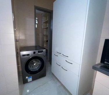 Centro Apartment | Cozy Room & Living Area Just 100 Meters from the Beach