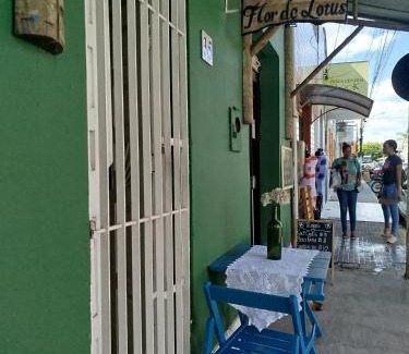 Sao Goncalo Dos Campos House | Cozy Retreat at Café Flor de Lotus with Breakfast Included