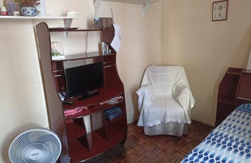 Jardim Santa Helena House | Cozy Room in the Heart of Juiz de Fora - Family Friendly