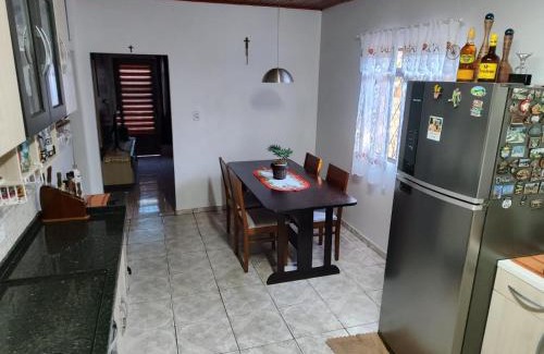 Alto Alegre House | Quarto privado em casa mobiliada