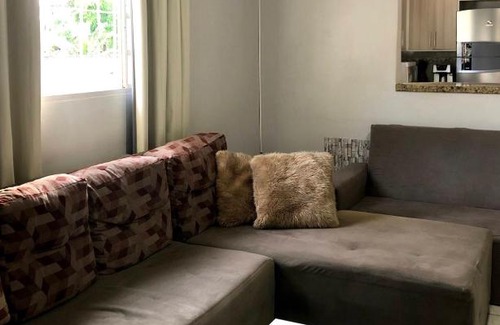 Vila Yolanda House | Cozy Private Room in Heart of Foz with Pool & Breakfast
